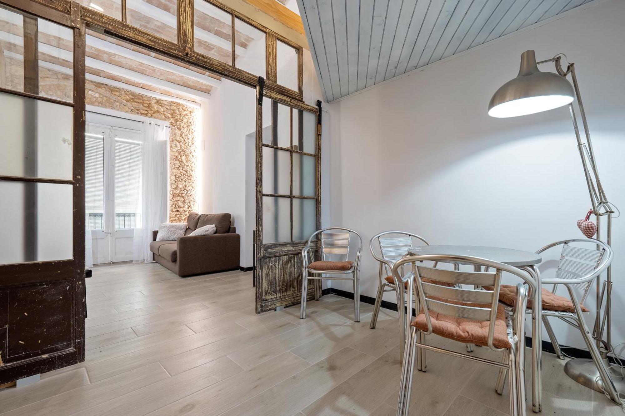 Hauzify I Novavila Centre Rooms Виланова-и-ла-Желтру Экстерьер фото